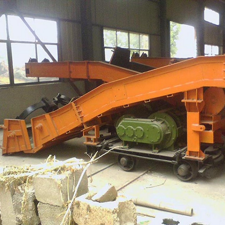 Overview of Bucket Rock Mucking Loader Structure