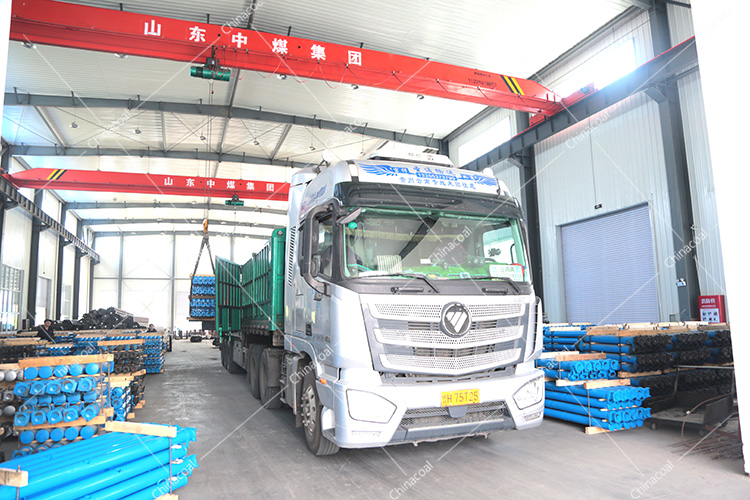 China Coal Group Sent A Batch Of Rock Mucking Loader To Luliang, Shanxi